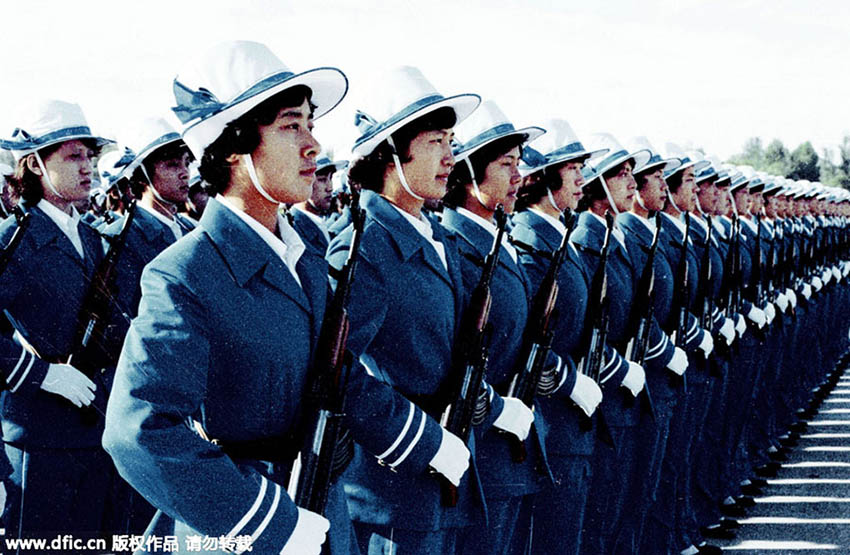 Imagens históricas de desfiles militares