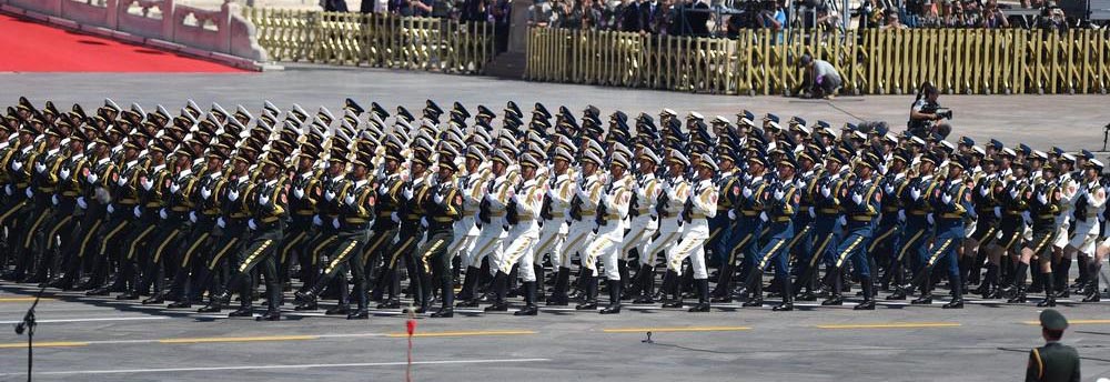 Presidente chinês anuncia a redu??o em 300 mil de efetivos do exército