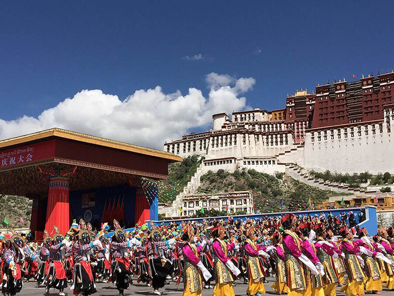 China celebra o 50o aniversário da autonomia do Tibete