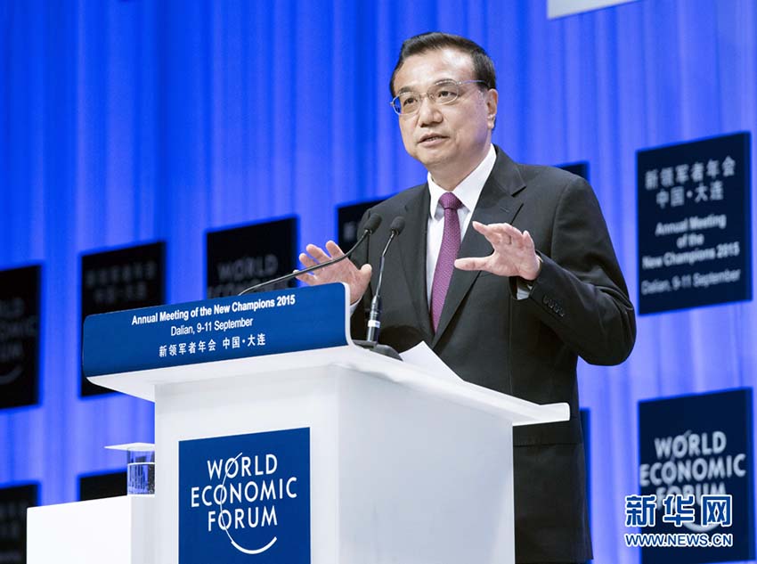 Li Keqiang discursa na abertura da 9a edi??o do Fórum Davos de Ver?o