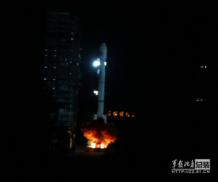 China lan?a com sucesso primeiro satélite de teste da tecnologia de telecomunica??es