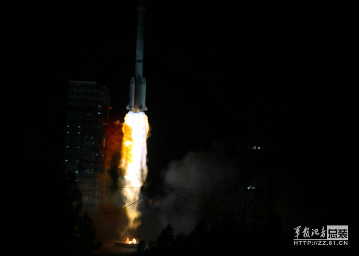 China lan?a com sucesso primeiro satélite de teste da tecnologia de telecomunica??es