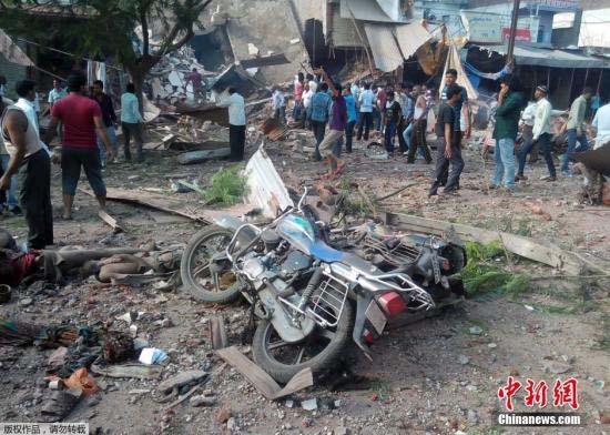 Explos?o na índia deixa mais de 200 mortos