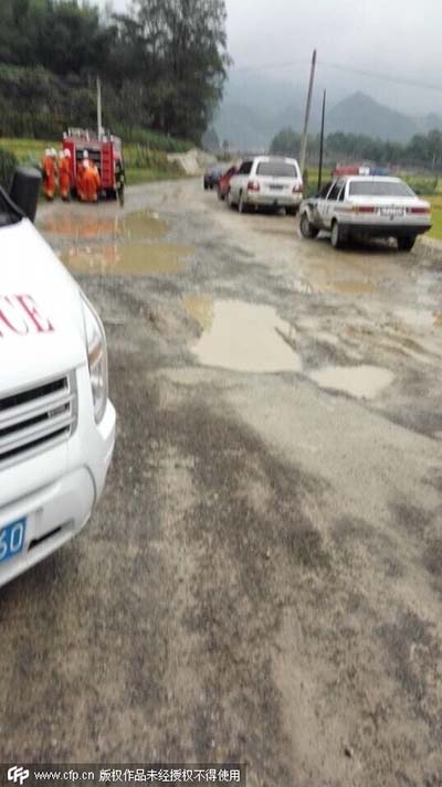 Morreram dois operadores de TV na caída de um helicóptero no sudoeste da China