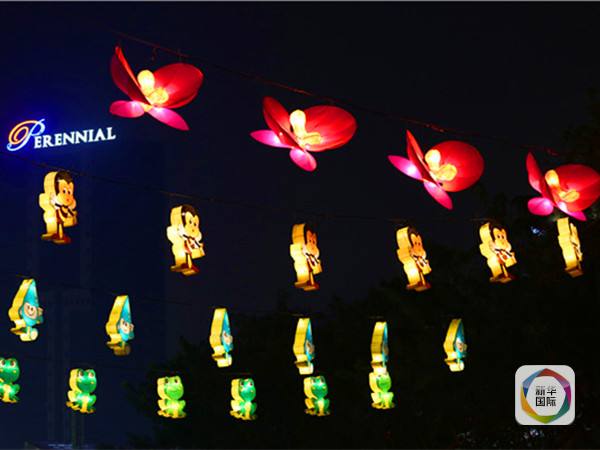 2,300 lanternas iluminam a chinatown de Singapura para as celebra??es do festival do meio outono