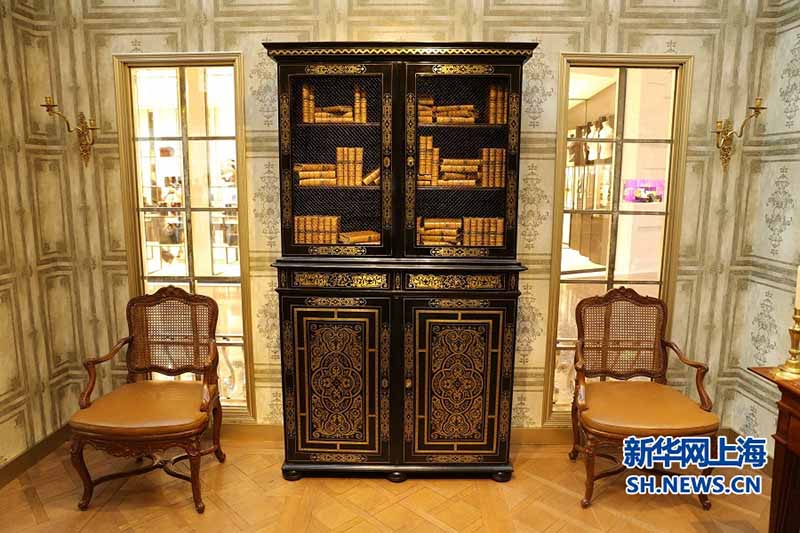 Cole??o de relíquias culturais francesas dos séculos XVII e XVIII é exibida em Xangai