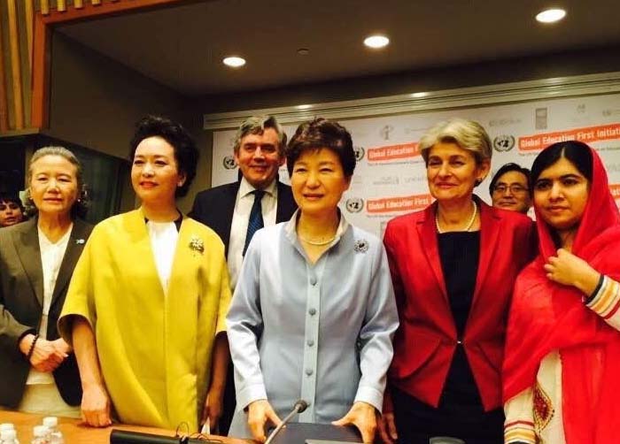 Primeira-dama da China discursa na ONU sobre a importancia da educa??o para as mulheres