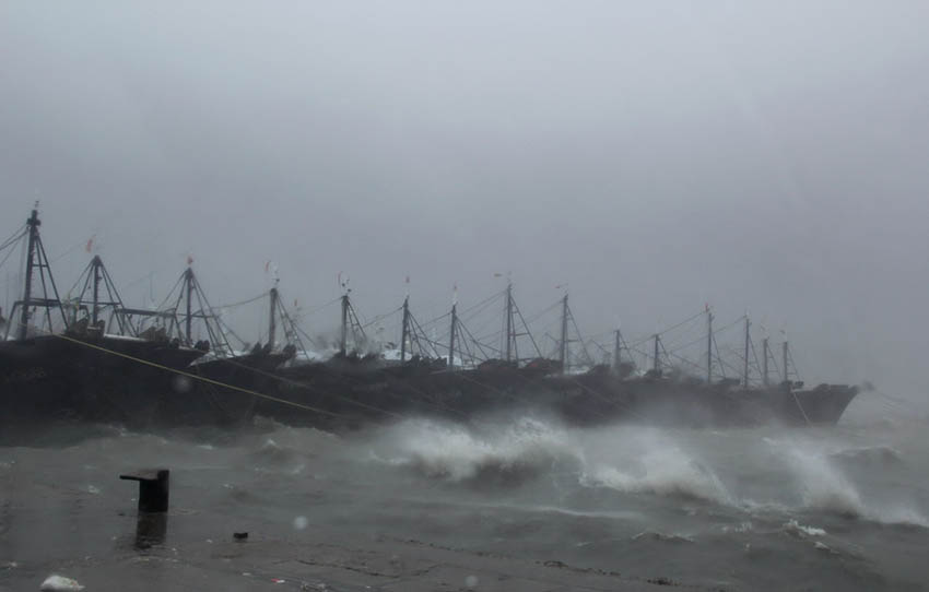 Tuf?o Mujigae mata 18 pessoas no sul da China