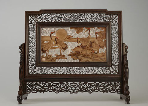 Presidente Xi e Primeira-dama visitam cole??o real britanica de itens chineses