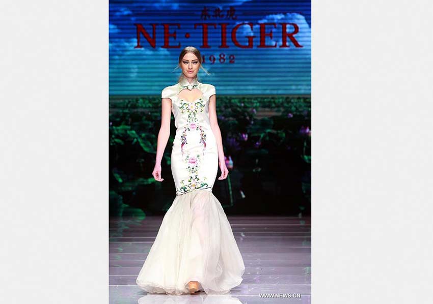 Semana de Moda da China é aberta em Pequim