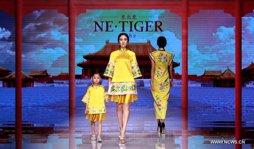 Semana de Moda da China é aberta em Pequim