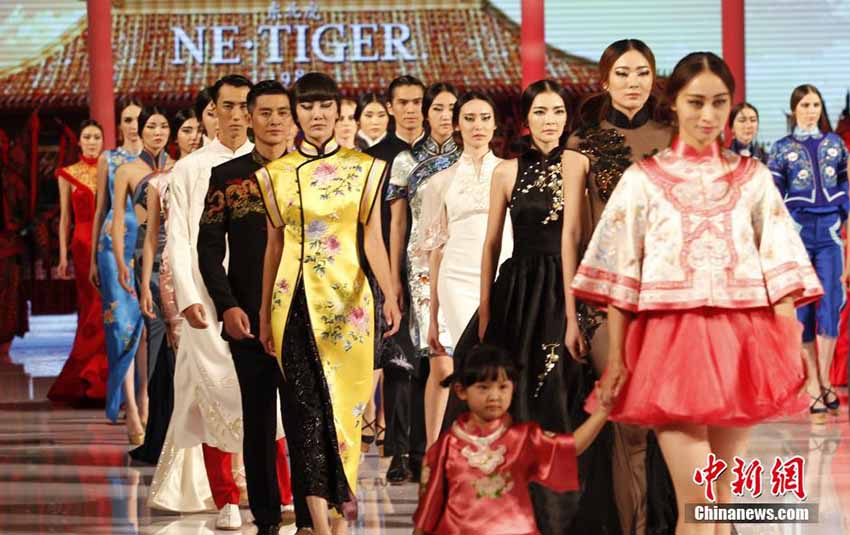 Semana de Moda da China é aberta em Pequim