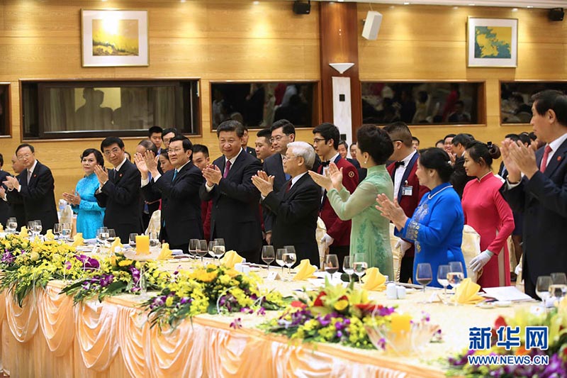 Xi Jinping se reúne com secretário-geral do Partido Comunista do Vietn?