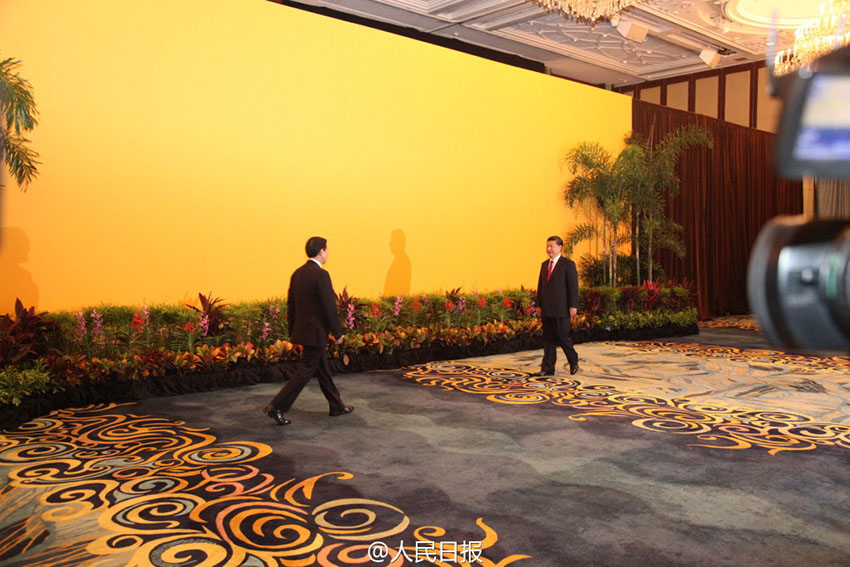 Aperto de m?os histórico