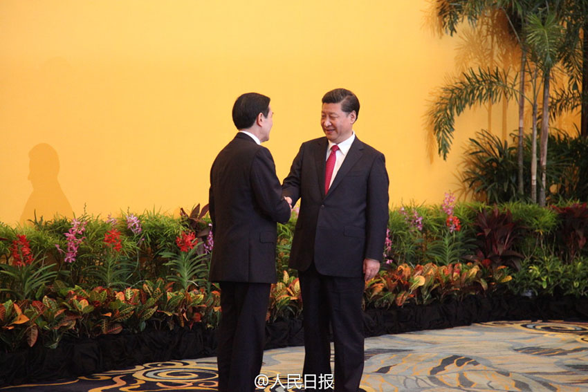 Aperto de m?os histórico