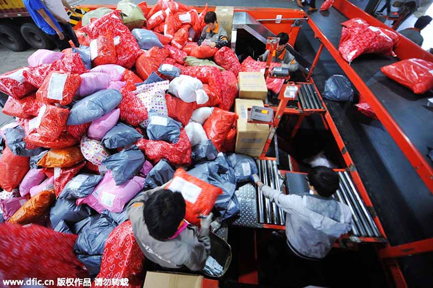 Empresas de entregas aderem a tecnologias de ponta para fazer frente a dilúvio de encomendas