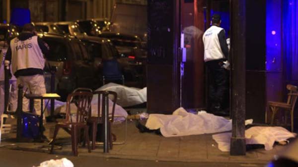 Terror em Paris: Fran?a sofre ataque terrorista, mais de 150 mortes confirmadas 