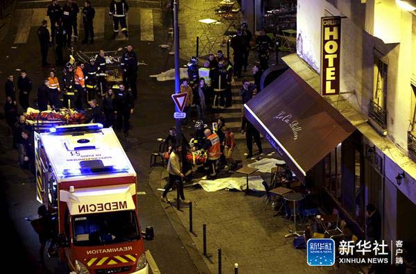 Terror em Paris: Fran?a sofre ataque terrorista, mais de 150 mortes confirmadas 