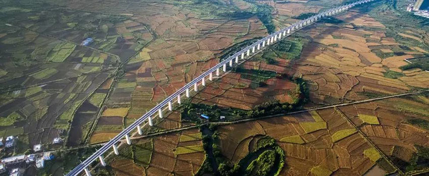 Concluída em Hainan primeira rede ferroviária circular de alta velocidade