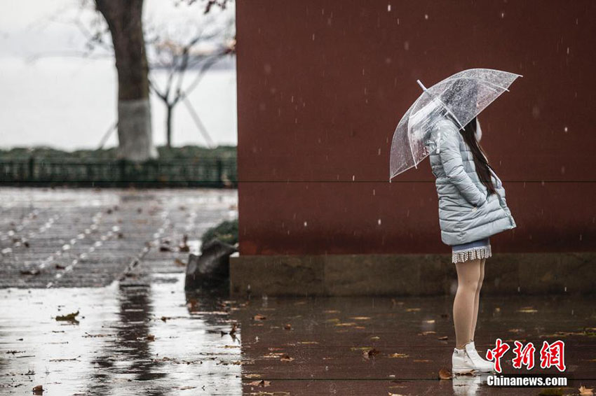 Hangzhou recebe os primeiros flocos de neve de 2015