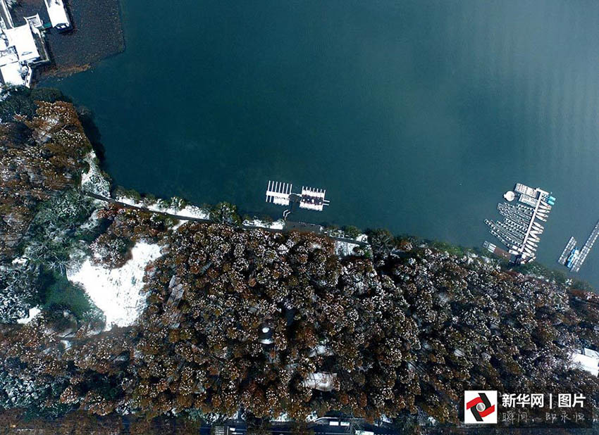 Hangzhou recebe os primeiros flocos de neve de 2015