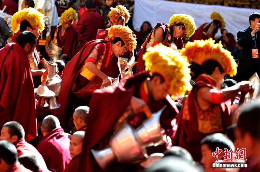 Tibete comemora 20o aniversário da entroniza??o do Panchen Lama