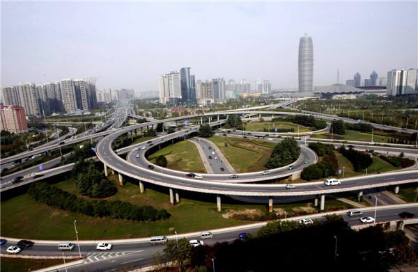 Conhe?a Zhengzhou, cidade anfitri? da 14a reuni?o de primeiros-ministros da OCX