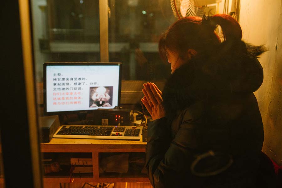 época natalícia em aldeia católica no norte da China