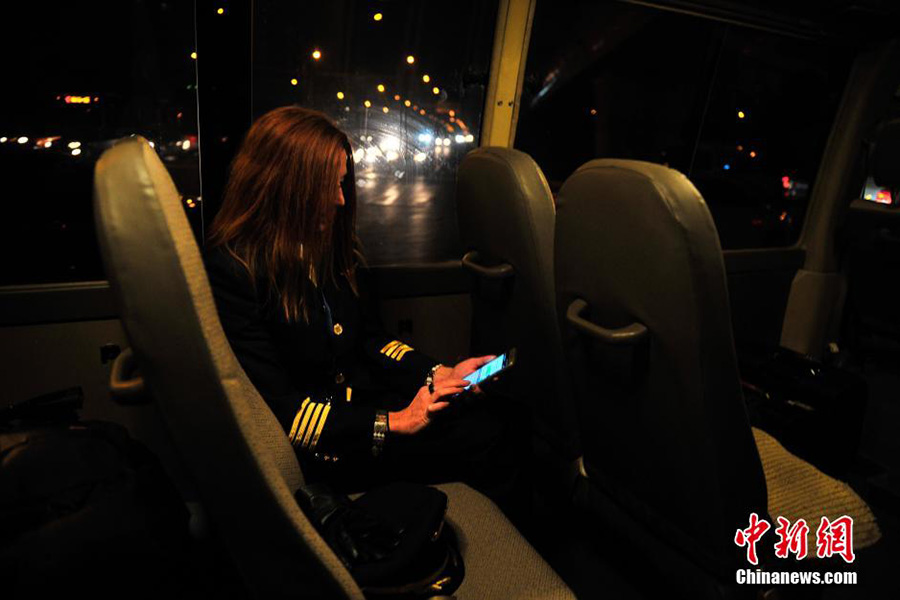 Conhe?a Jin, a primeira mulher Americana a se tornar piloto de avi?o na China