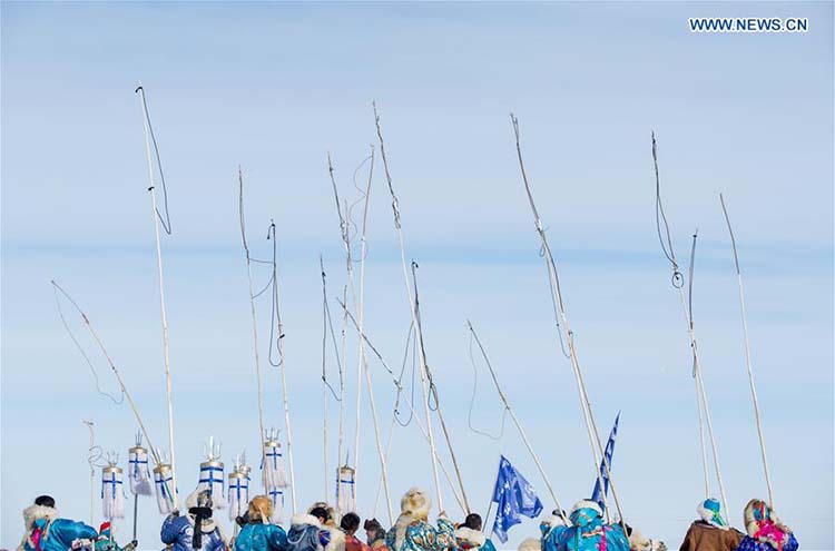 Feira do camelo come?a na Mongólia Interior