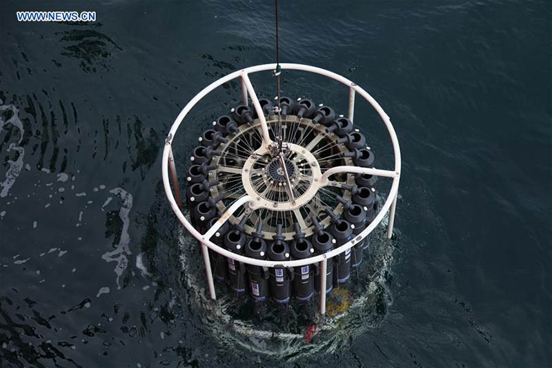 Expedi??o chinesa inicia investiga??o marítima na Antártida