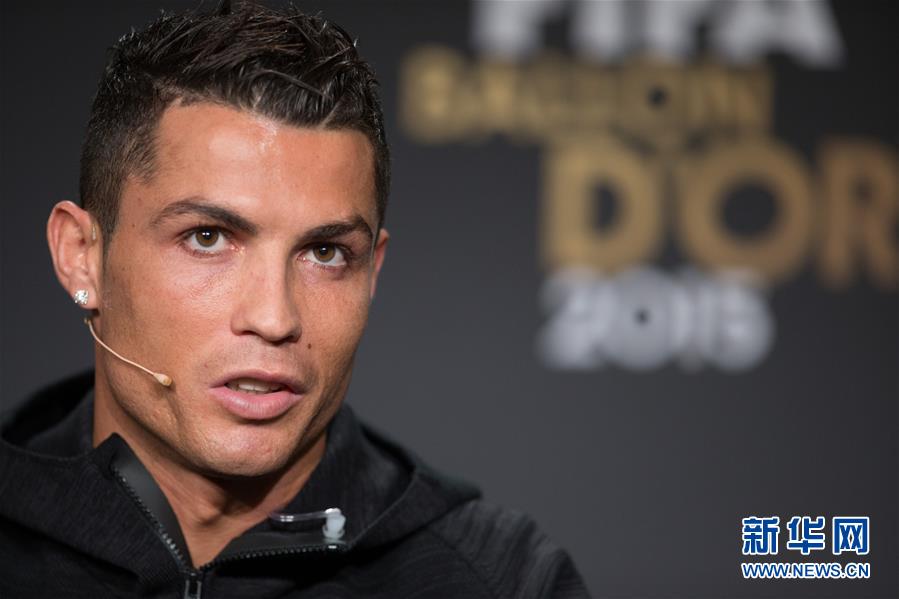 Messi vence a sua 5a Bola de Ouro