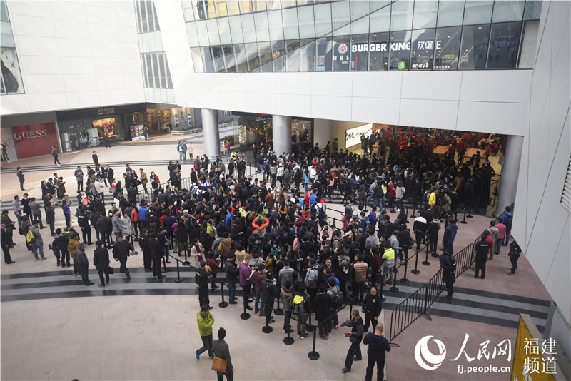 Apple abre mais cinco lojas na China