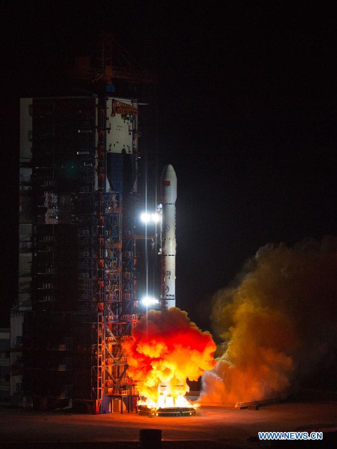 China lan?a satélite de telecomunica??es Bielorrusso