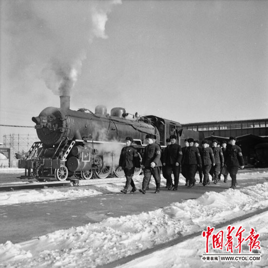 Desloca??es do Festival da Primavera em 1956