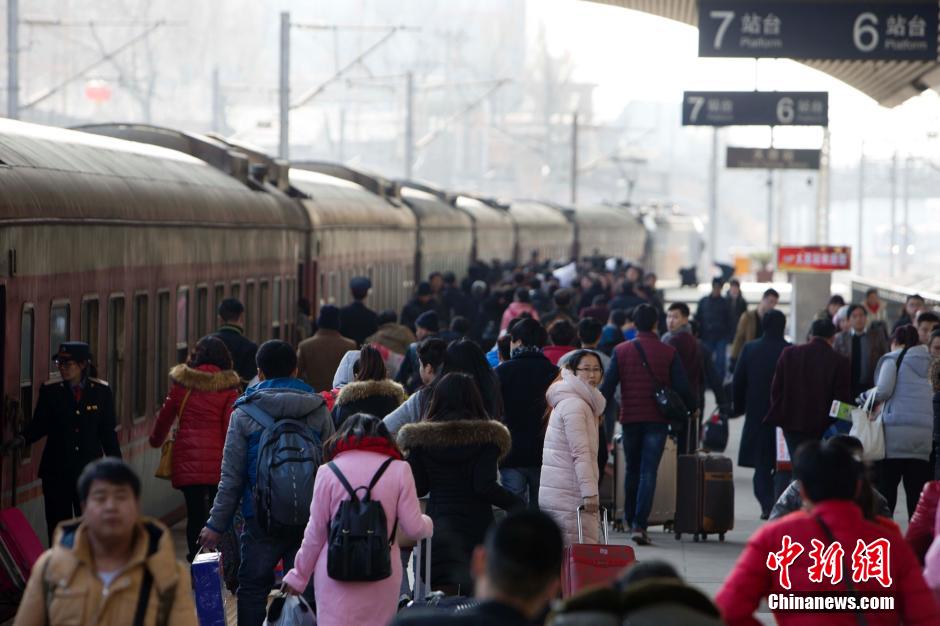 “Xiaonian” marcado pela grande desloca??o de pessoas
