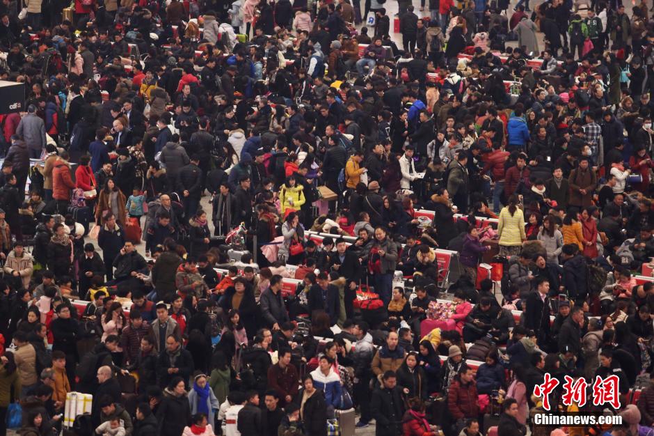 “Xiaonian” marcado pela grande desloca??o de pessoas