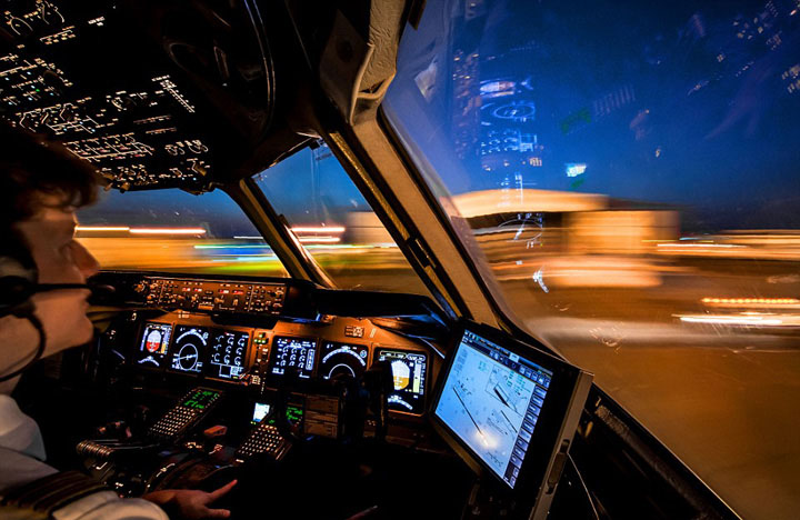 Imagens incríveis fotografadas da cabine do avi?o por um piloto alem?o