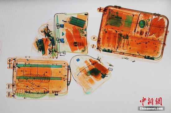 Servi?os de inspe??o e seguran?a em alerta durante a migra??o de ano novo