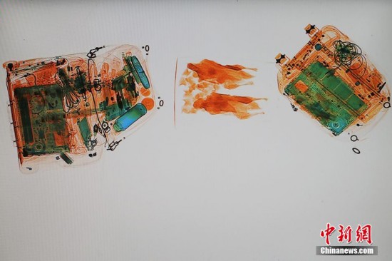 Servi?os de inspe??o e seguran?a em alerta durante a migra??o de ano novo