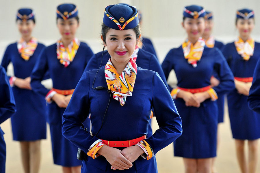 Beleza das funcionárias do trem-bala