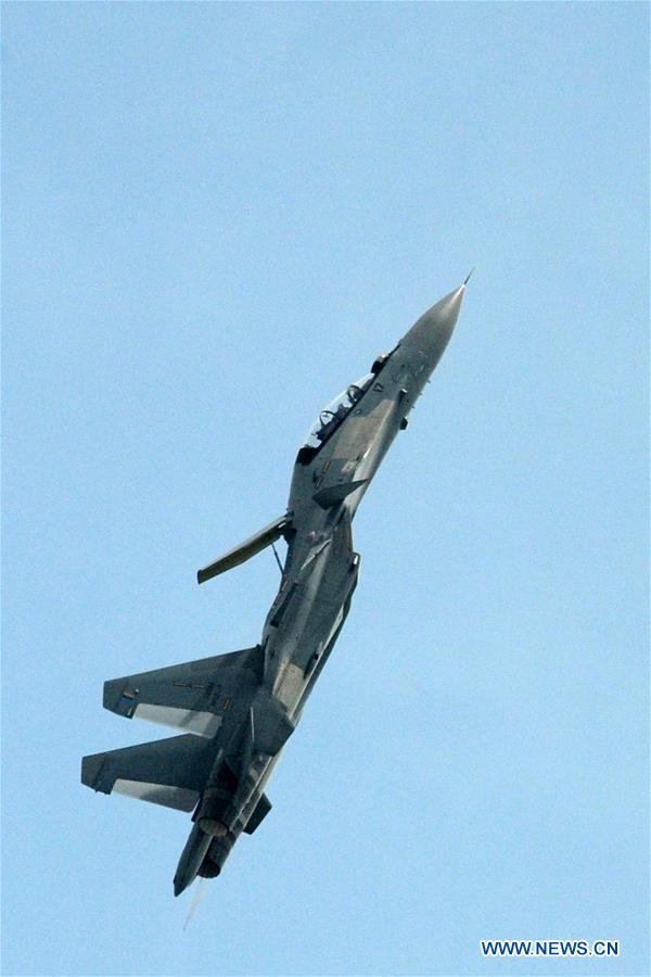 Singapura realiza exposi??o aérea internacional