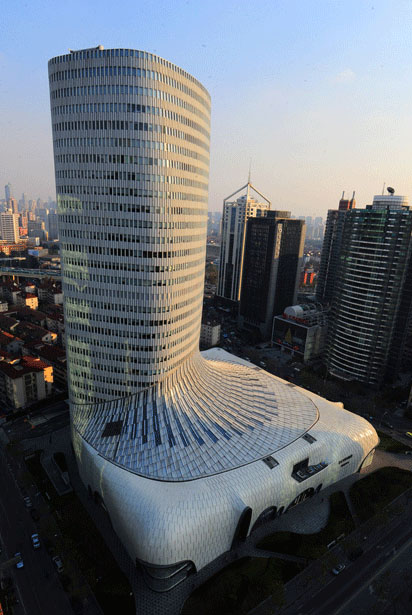 China proíbe constru??o de novos edifícios “estranhos”