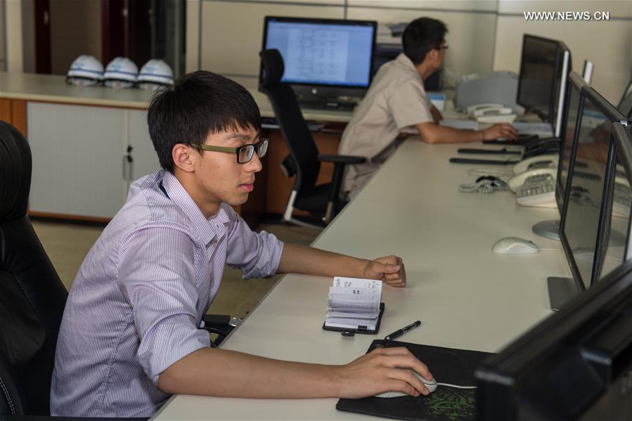 China lan?a abastecimento de água de emergência para países afetados pela seca do rio Mekong