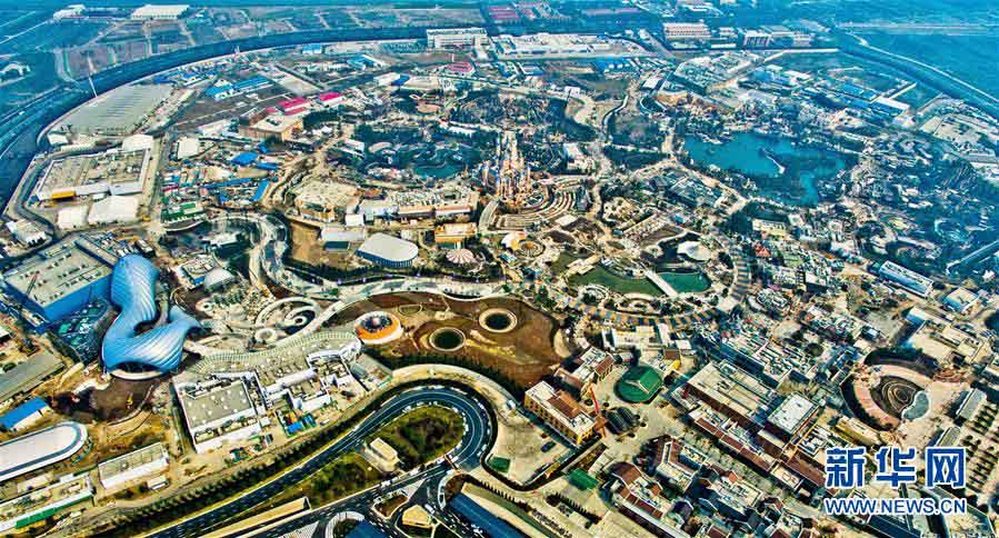 Come?a a venda de bilhetes e reserva de hotéis temáticos da Disneyland de Shanghai