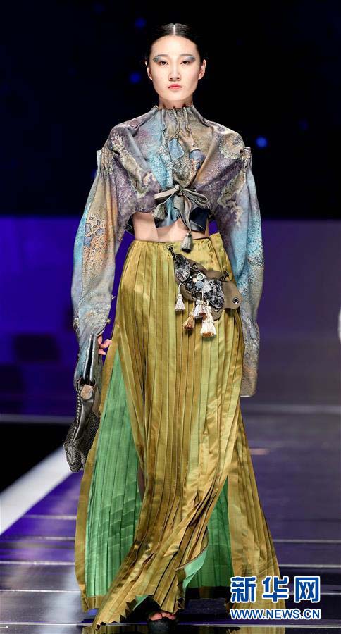 Semana Internacional de Moda da China é inaugurada em Beijing