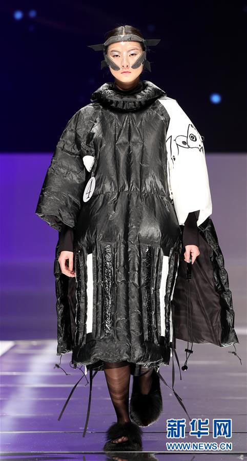 Semana Internacional de Moda da China é inaugurada em Beijing