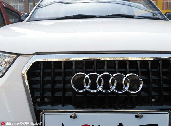 Carro elétricos “l(fā)uxuosos” à venda na China