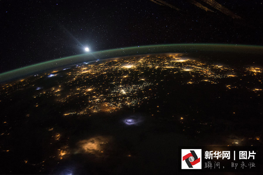 NASA publica galeria de fotos da terra tiradas do espa?o