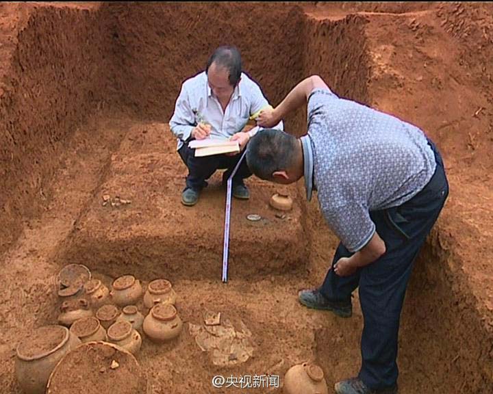 Túmulo de 2.000 anos é descoberto no sul da China
